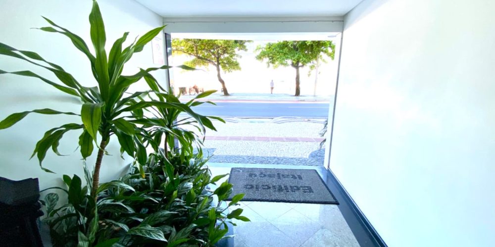 Apartamento pé na areia