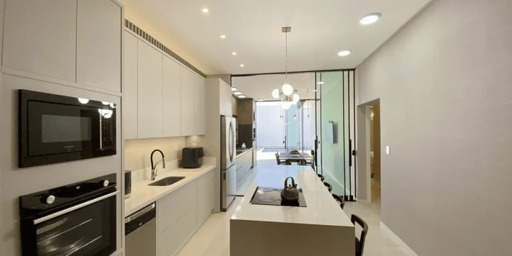 Casa Alto Padrão à Venda no Condomínio Caledônia – Camboriú/SC