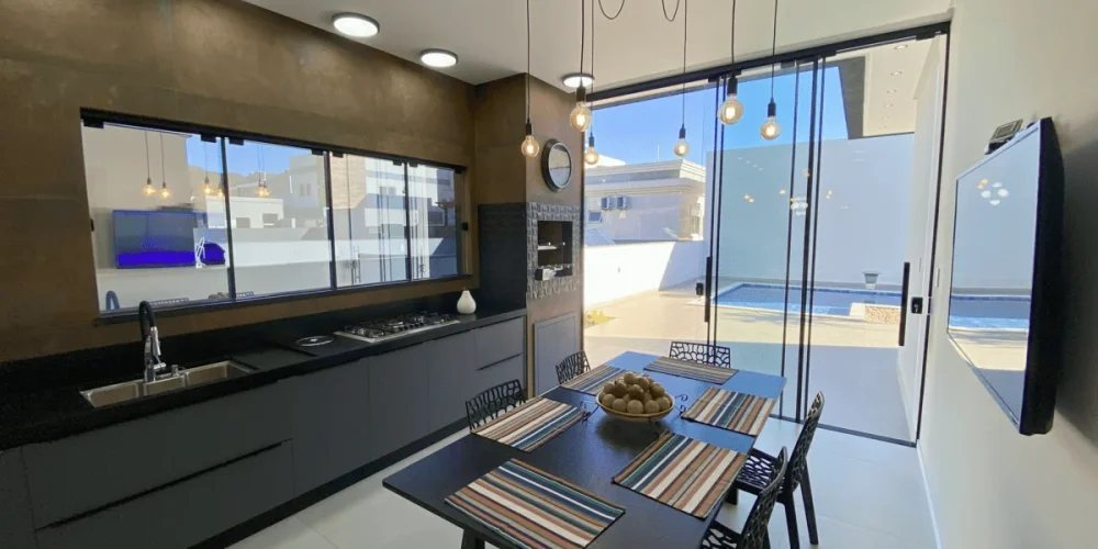 Casa Alto Padrão à Venda no Condomínio Caledônia – Camboriú/SC