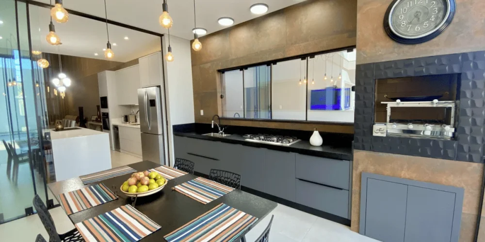 Casa Alto Padrão à Venda no Condomínio Caledônia – Camboriú/SC