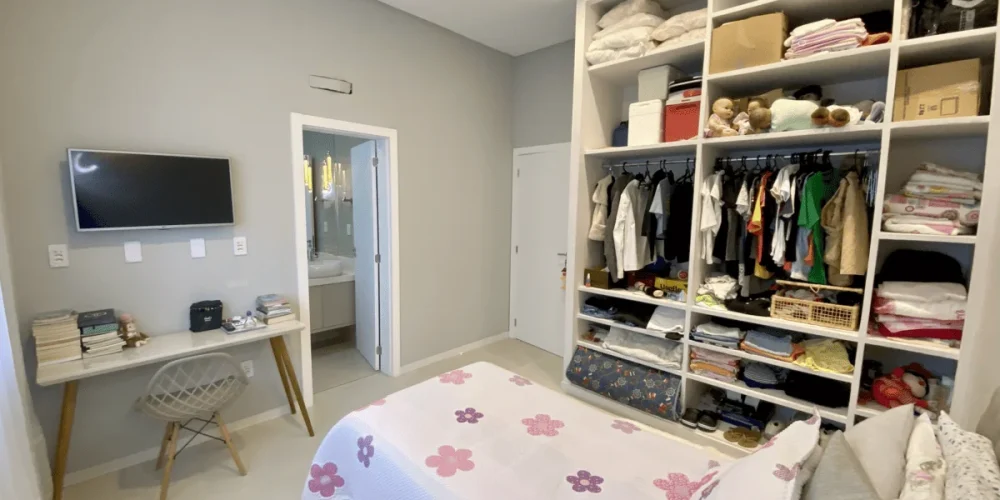 Casa Alto Padrão à Venda no Condomínio Caledônia – Camboriú/SC