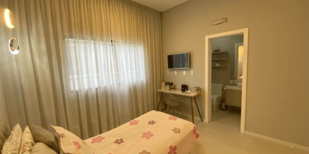 Casa Alto Padrão à Venda no Condomínio Caledônia – Camboriú/SC