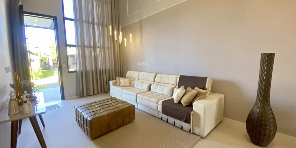 Casa Alto Padrão à Venda no Condomínio Caledônia – Camboriú/SC