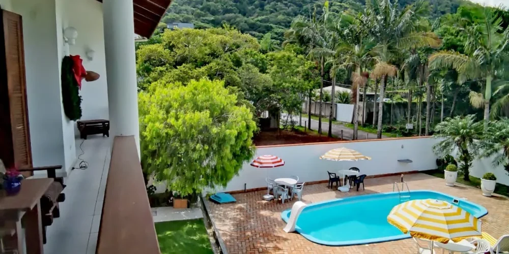 casa_taquaras_balneario_camboriu (1)-convertido-de-JPG